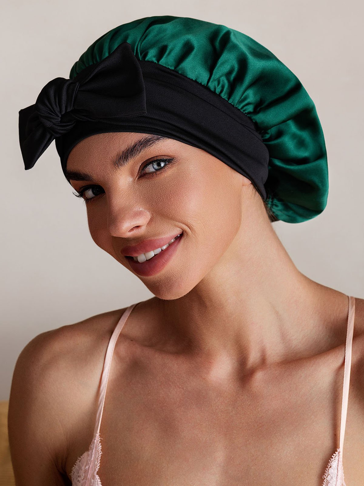 Nuvero PureSilk Bowknot Tie Bonnet