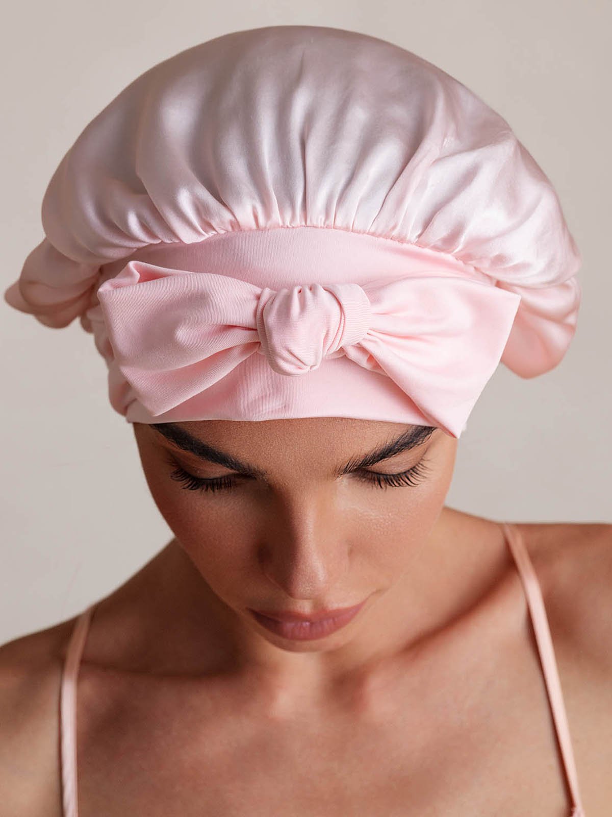 Nuvero PureSilk Bowknot Tie Bonnet