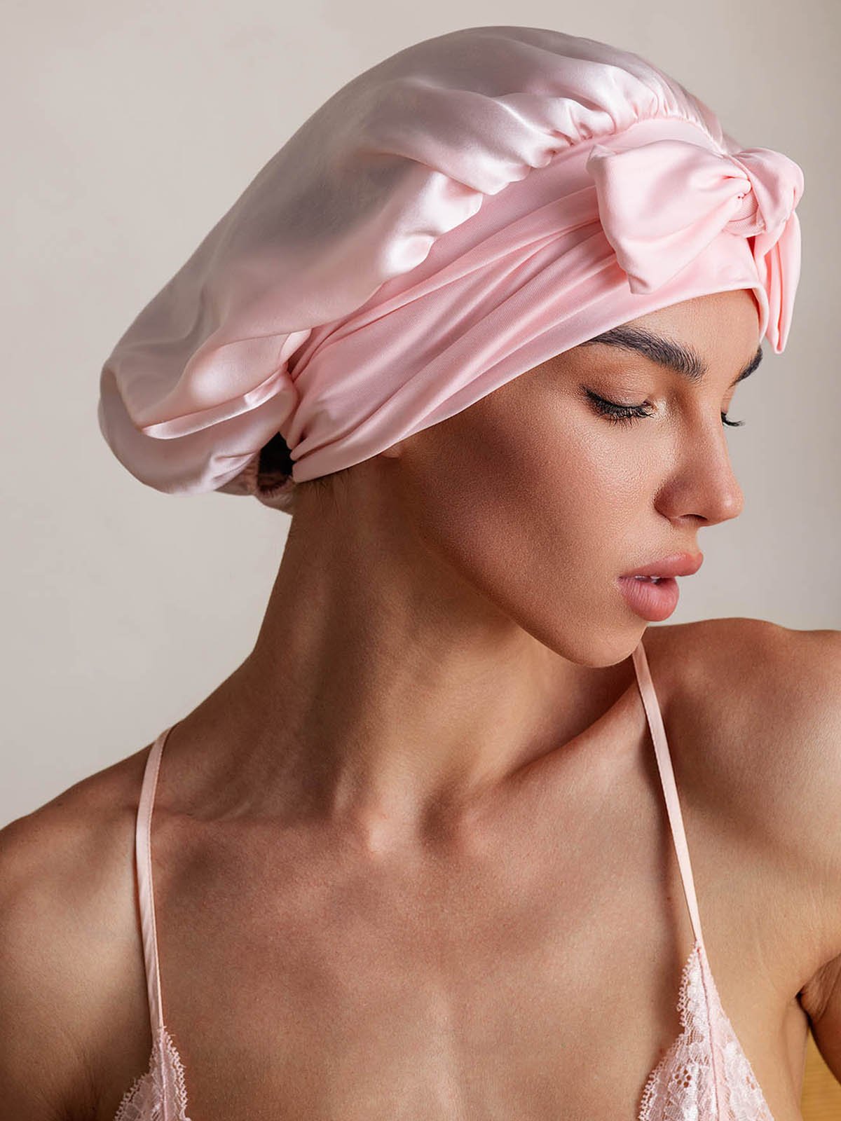 Nuvero PureSilk Bowknot Tie Bonnet