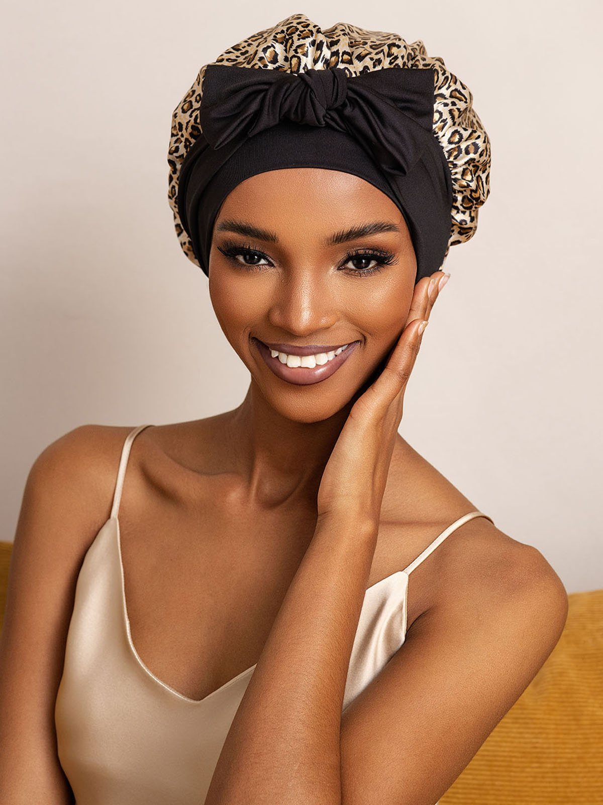 Nuvero PureSilk Bowknot Tie Bonnet