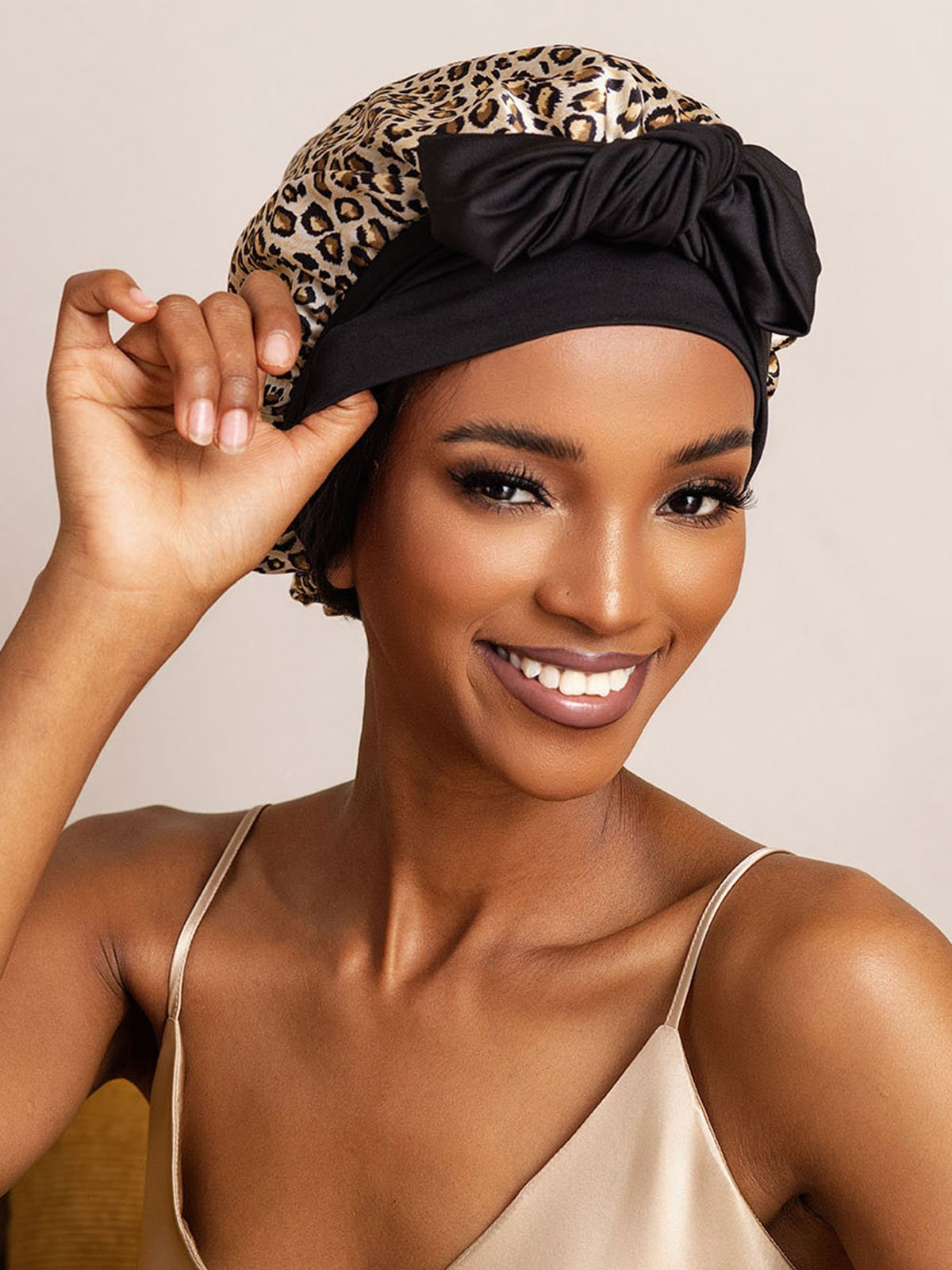 Nuvero PureSilk Bowknot Tie Bonnet