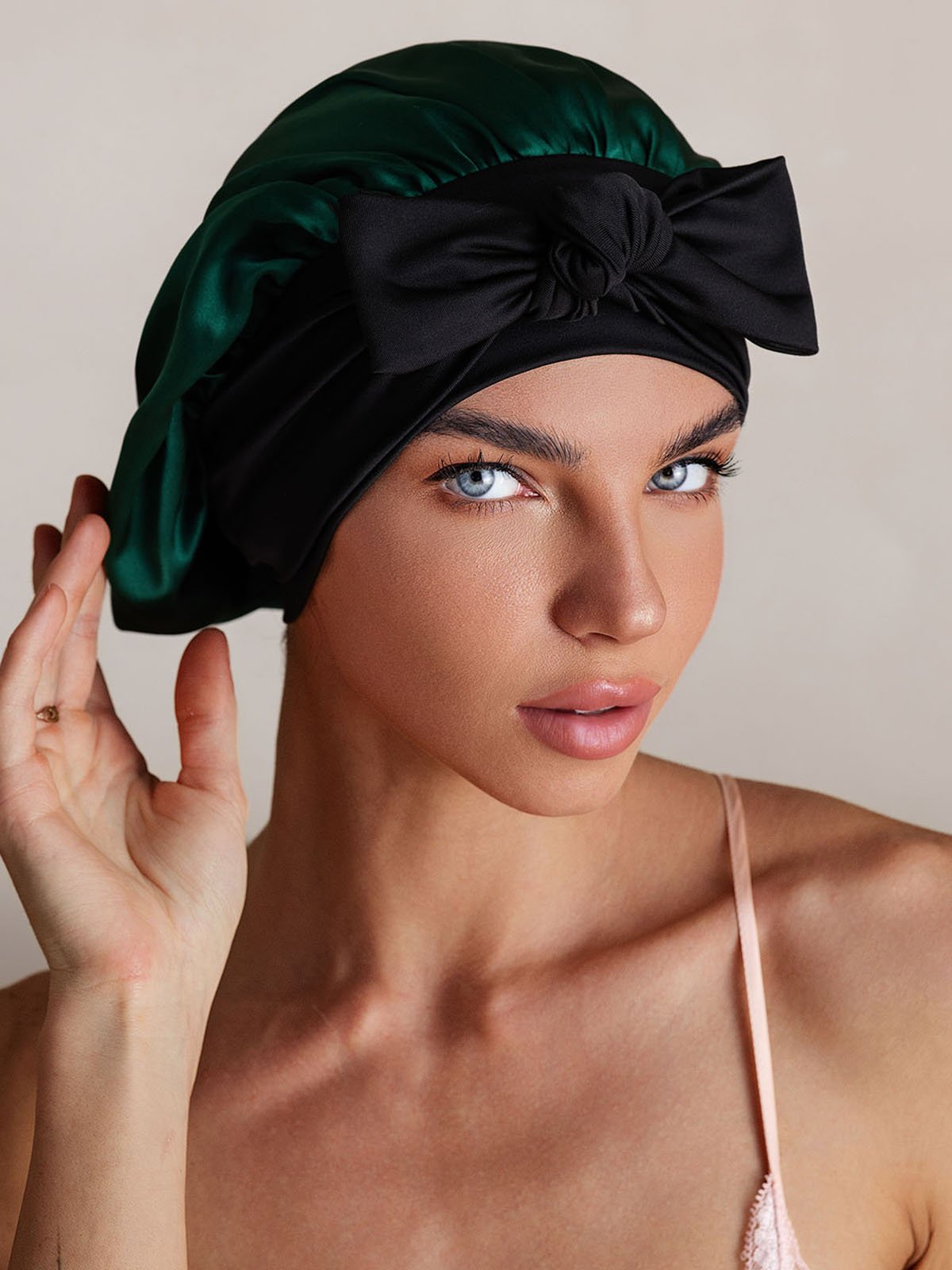 Nuvero PureSilk Bowknot Tie Bonnet